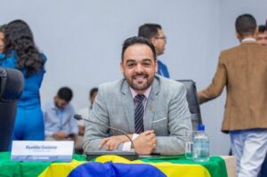 Na gestão de Aurélio Goiano, 20 empresas ficaram com uma fatia de R$ 142 milhões do orçamento.