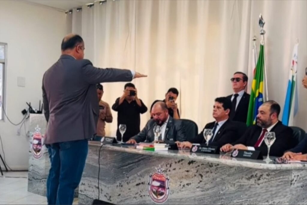 Jairo-Holanda-Assume-Interinamente-a-Prefeitura-de-Tucuruí