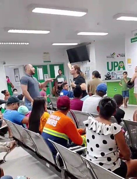Servidor da UPA de Parauapebas denuncia suposta coação e tentativa de furar fila por paciente com favorecimento político.