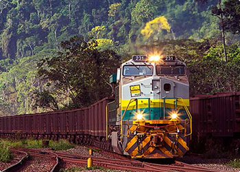 Estrada de Ferro Carajás é liberada após interdição e trem de passageiros retoma circulação